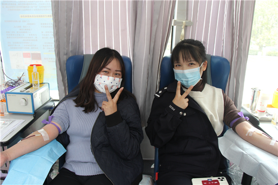 人民警察一心為民，捋袖捐血鐵血柔情——安康市公安局積極開展冬季獻(xiàn)血活動(dòng)